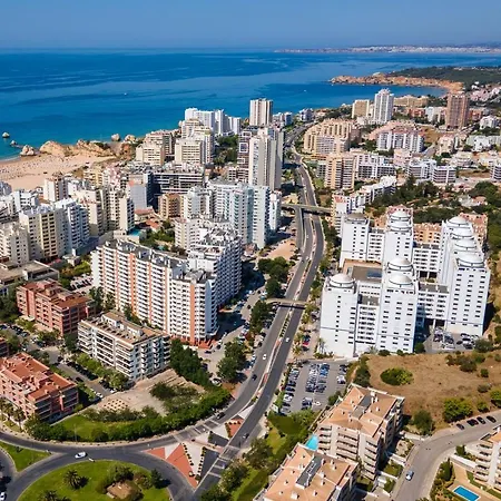 Ocean Breeze 1 Bdr Flat In By Lovelystay * Portimao